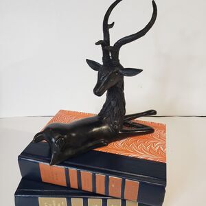 Vintage Hollywood Regency Bronze Reclining Stag Deer Sculpture 7" RARE